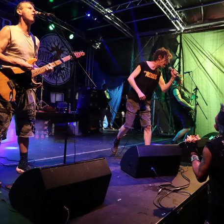 Subhumans (UK) 